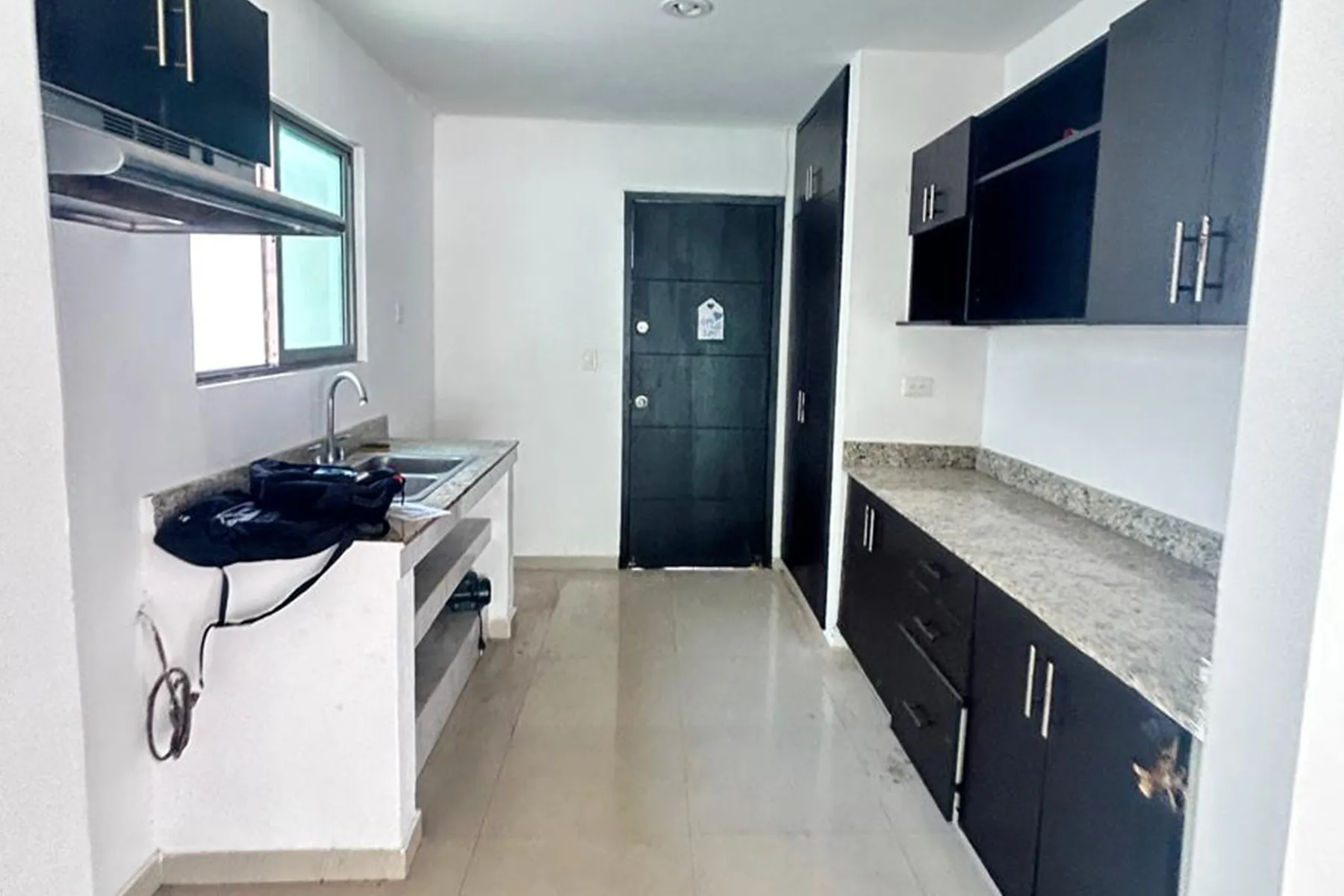 Casa Sodzil, cocina antes