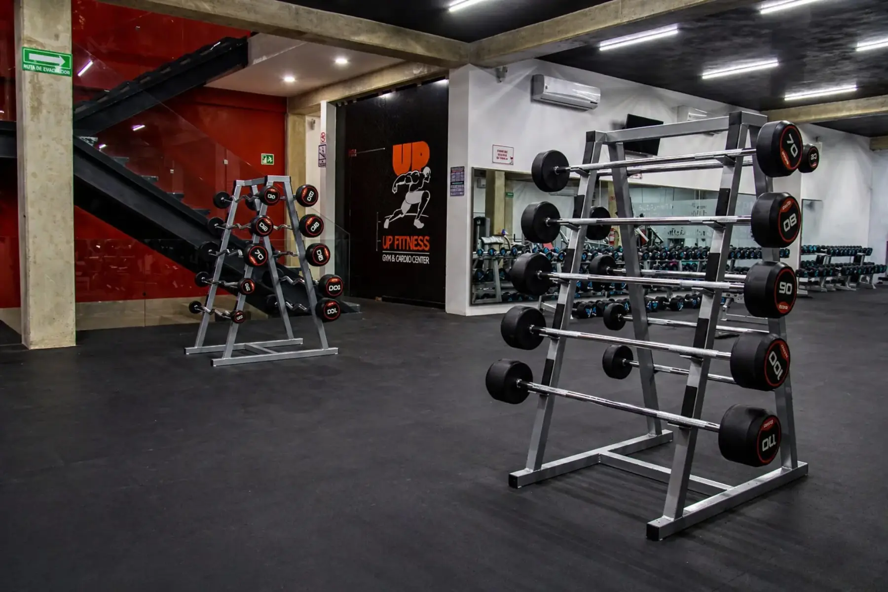 Up Fitness, render 2